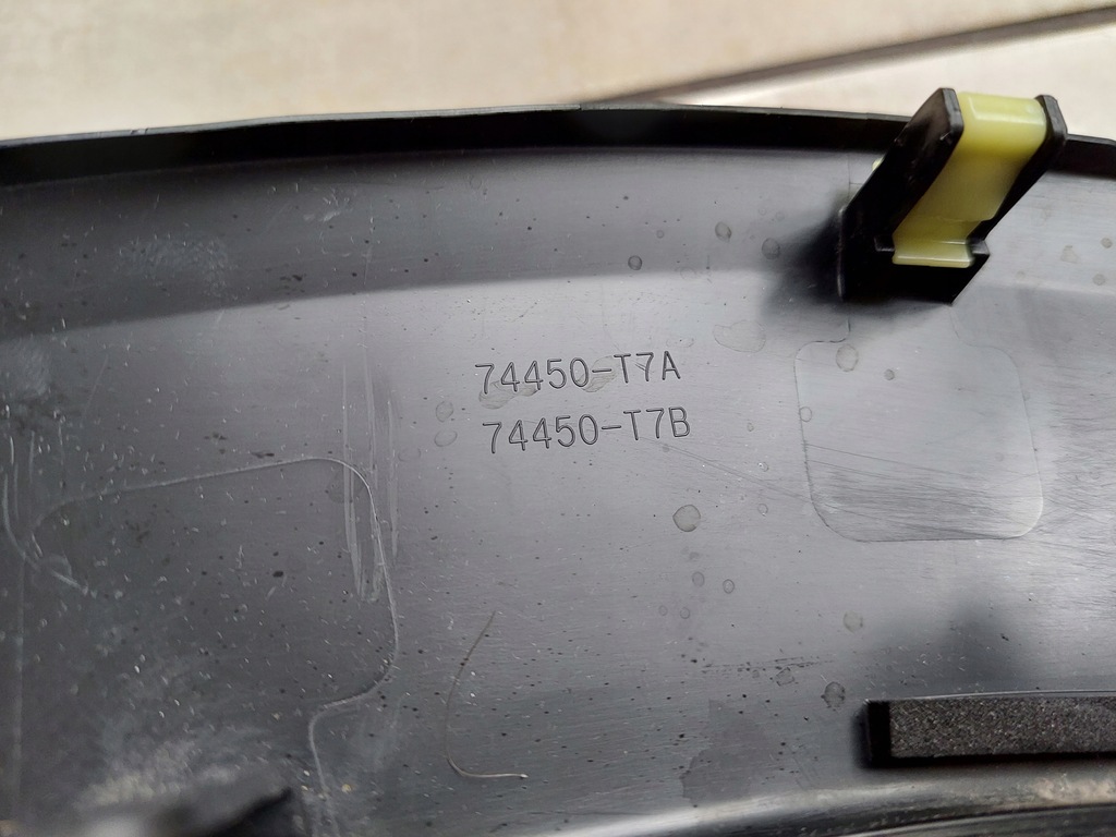 фото №12, Молдинг крыла - левый задняя - honda hr-v ii - lift