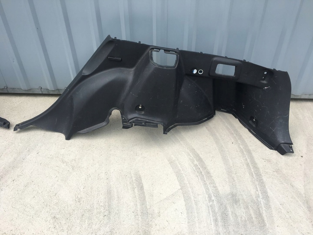 фото №5, Toyota venza 09-16 обшивки багажника задня usa