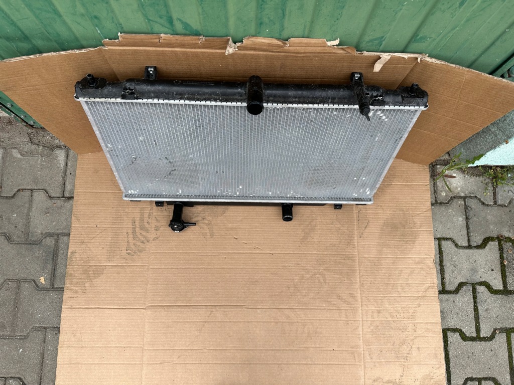 Mazda 3 рестайлинг  13-18 радиатор воды 2.0 бензин Недорого