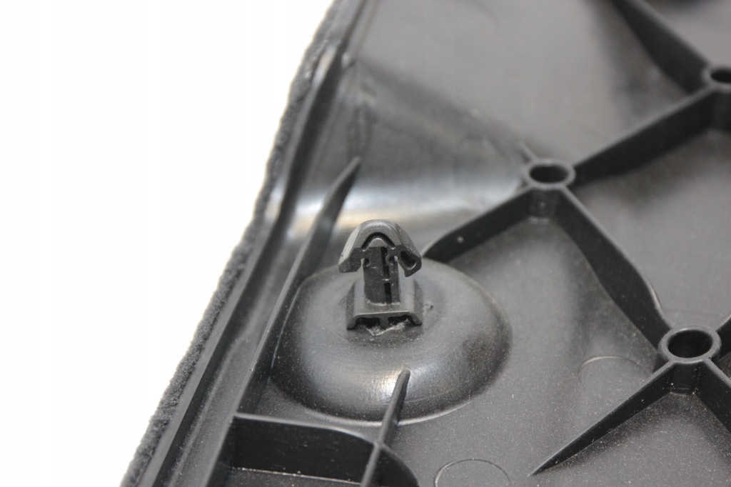 фото №7, Bmw f11 оббивка корпус кришки багажника 7209185