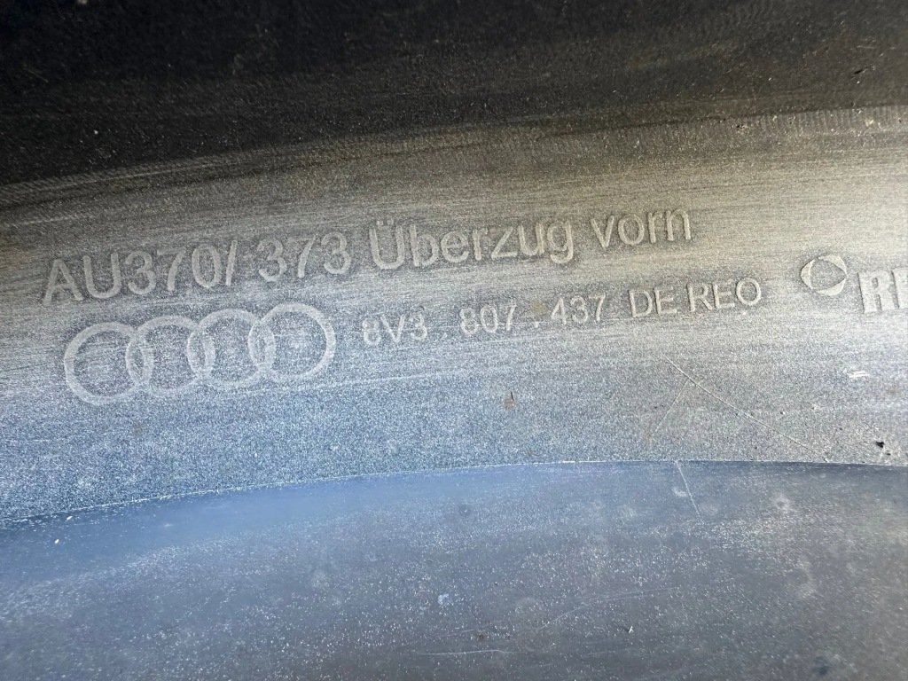 Купить Бампер решётка радиатора плита audi a3 8v 2013-2016 оригинал