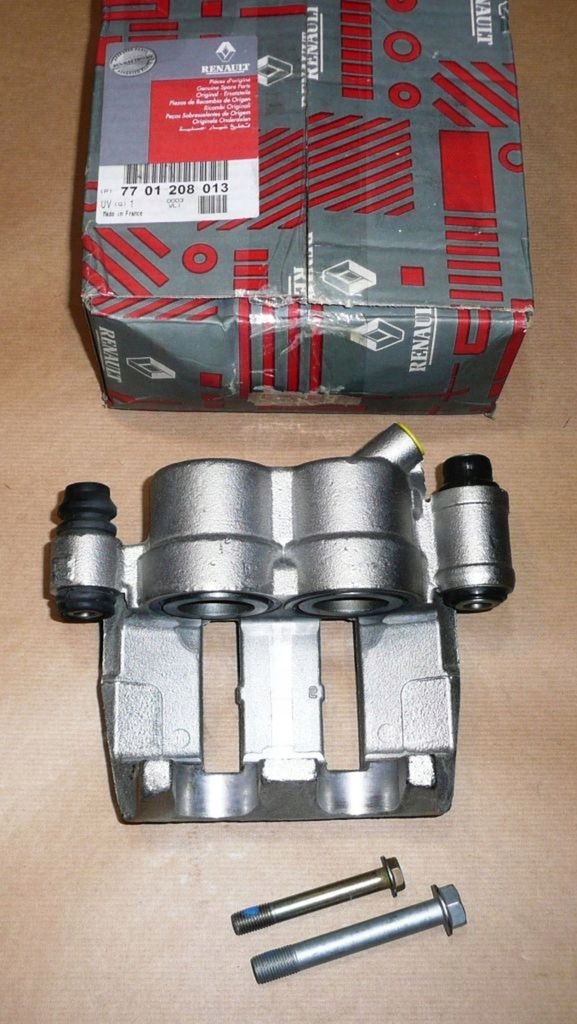 фото №1, Суппорт ham.r master ii перед правый 7701208013