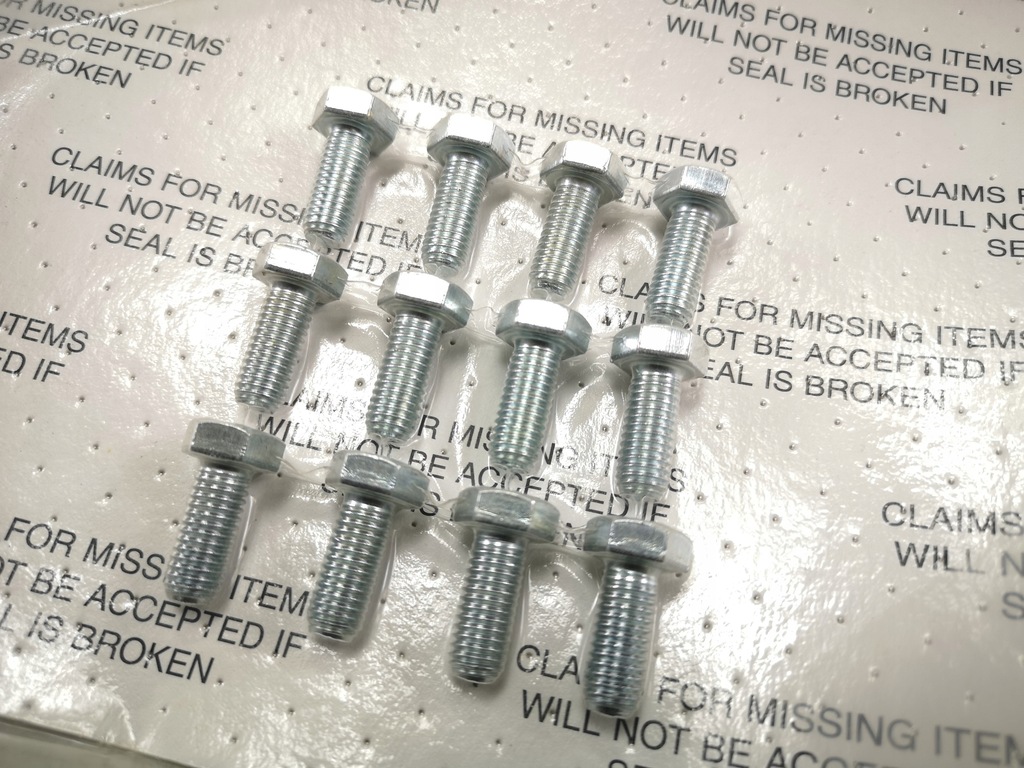 фото №7, Решётка перегородочная fiat freemont 2011-2015 nowa оригинальная 82211998