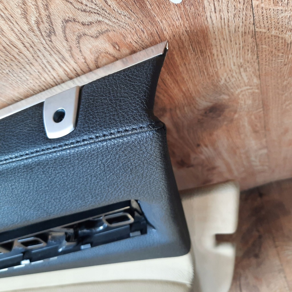 фото №9, F02 обшивка дверь правый перед bmw 7 f02 long