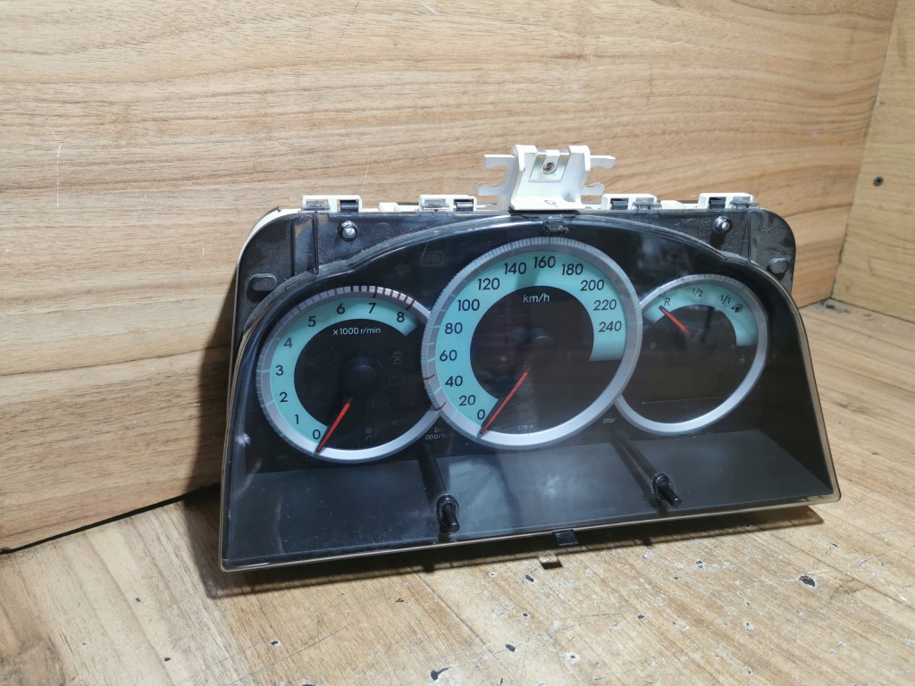 фото №1, Счетчик corolla verso ii 1.8 vvti