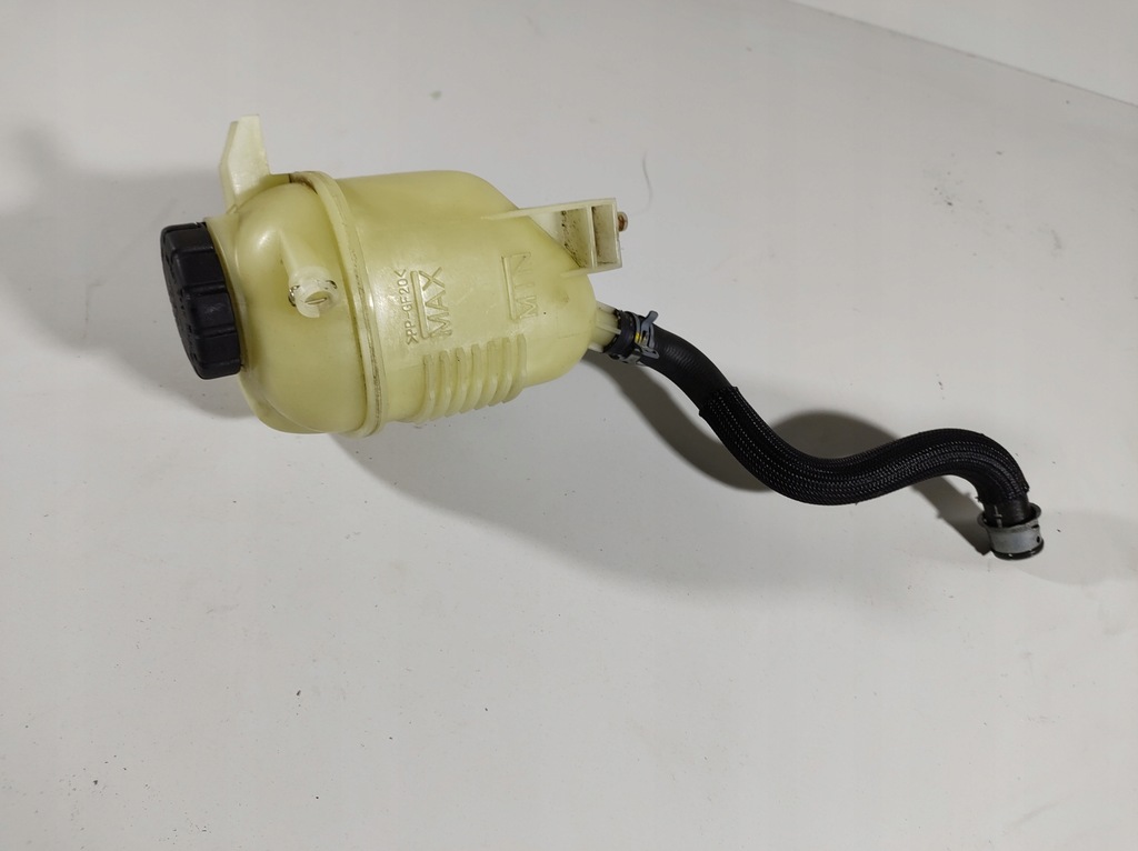 фото №15, Infiniti q50 2.2 d 13- бачок расширительный