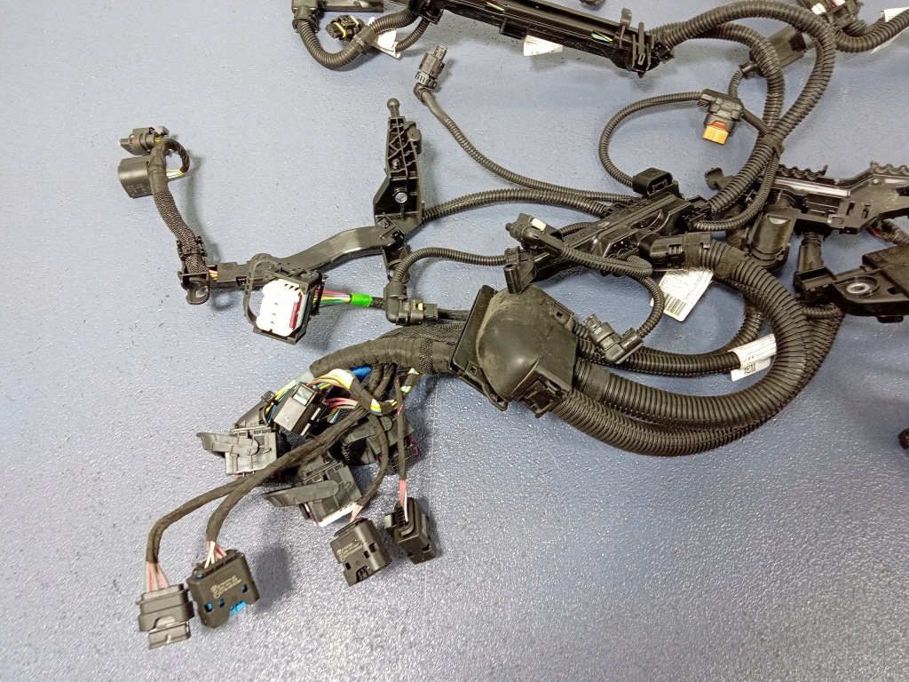 фото №5, Bmw 1 f40 f44 1.5 t b38 жгут двигателя 8678964