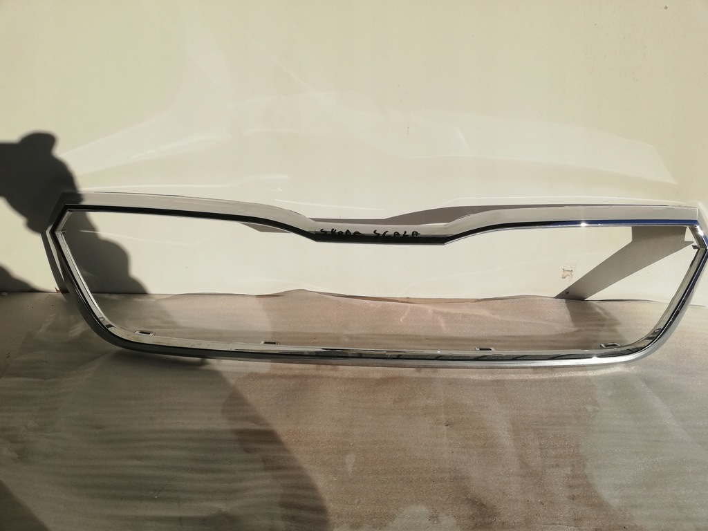 фото №1, Skoda scala 657 хром рамка решітка решітка радіатора решітка радіатора