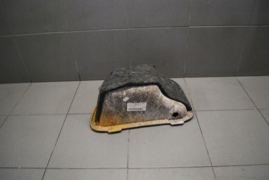 фото №9, Обшивка ниша багажника audi a5 8t8 sportback