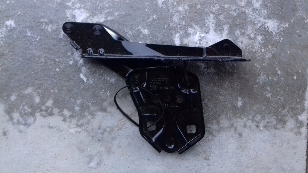 фото №1, Volvo xc40 ii петля капот правый lub левый 32297490 32297489