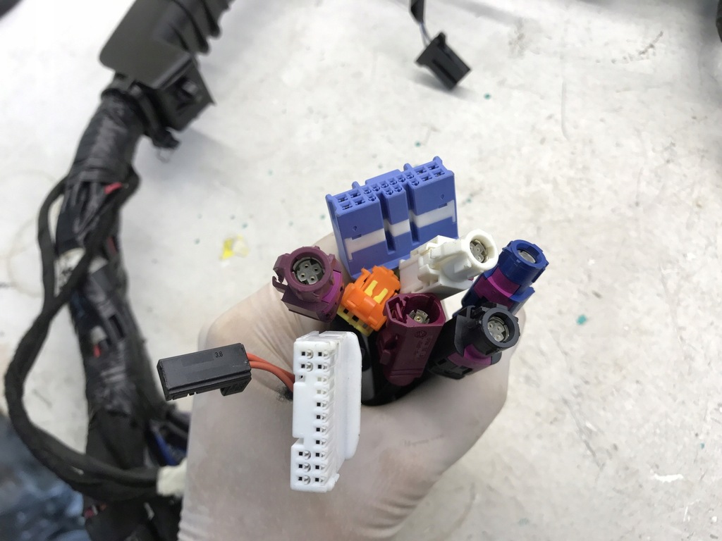 фото №10, Tesla model s джгут панелі консолі 3004422-02-a