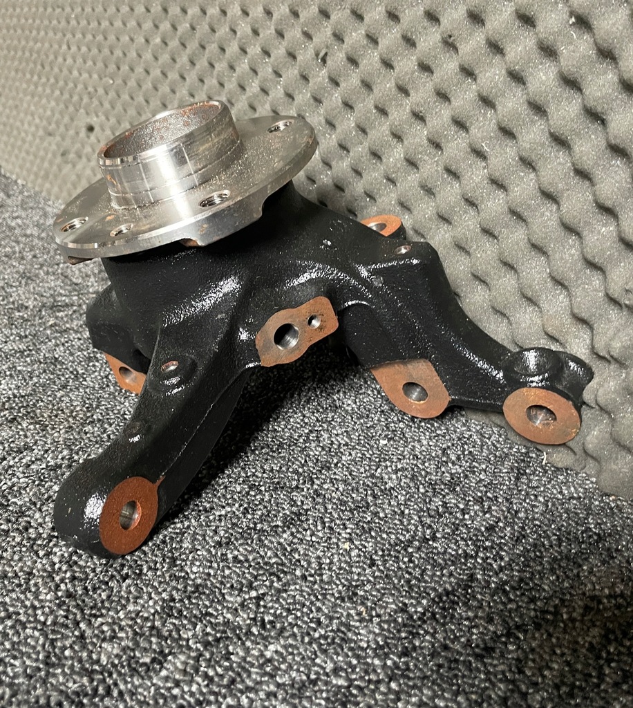 фото №5, Smart forfour ii поворотный кулак колеса передний lewego a4533320200 nowa