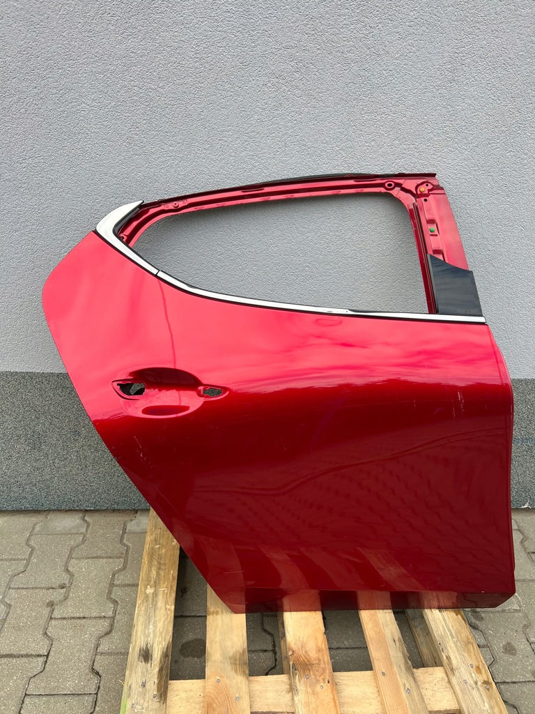 фото №1, Mazda 3 bp дверь правое heczbek rok 2020