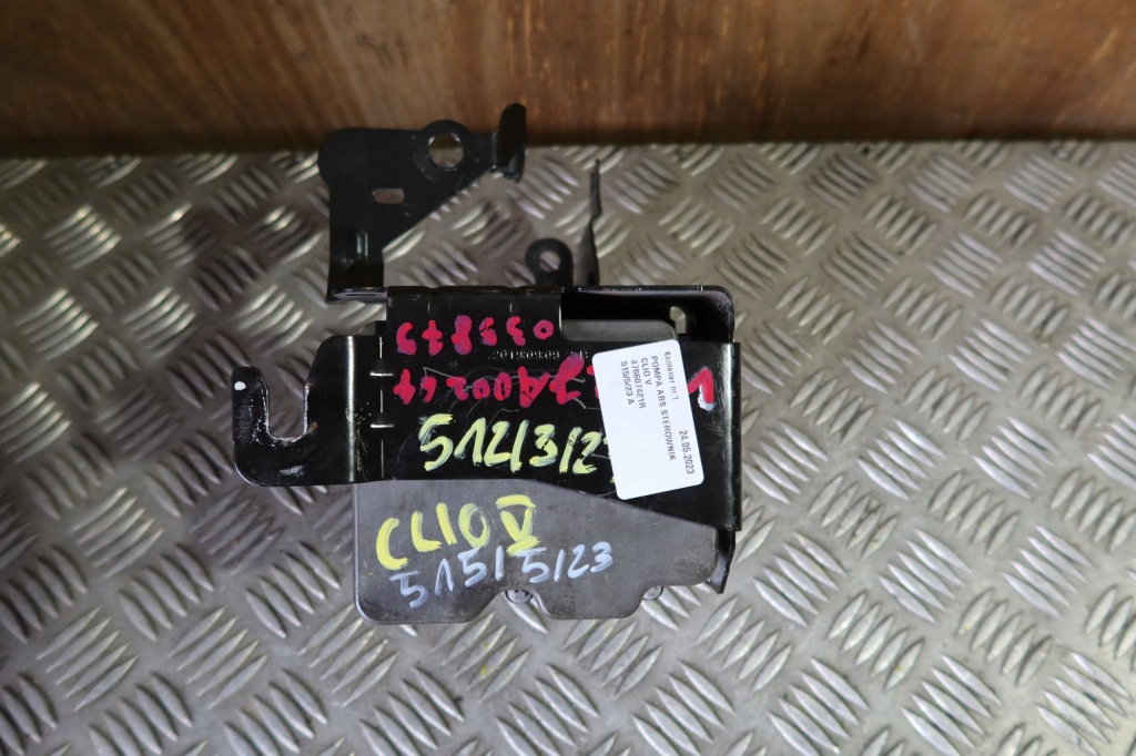 фото №1, Насос abs блок керування clio v 476607421r