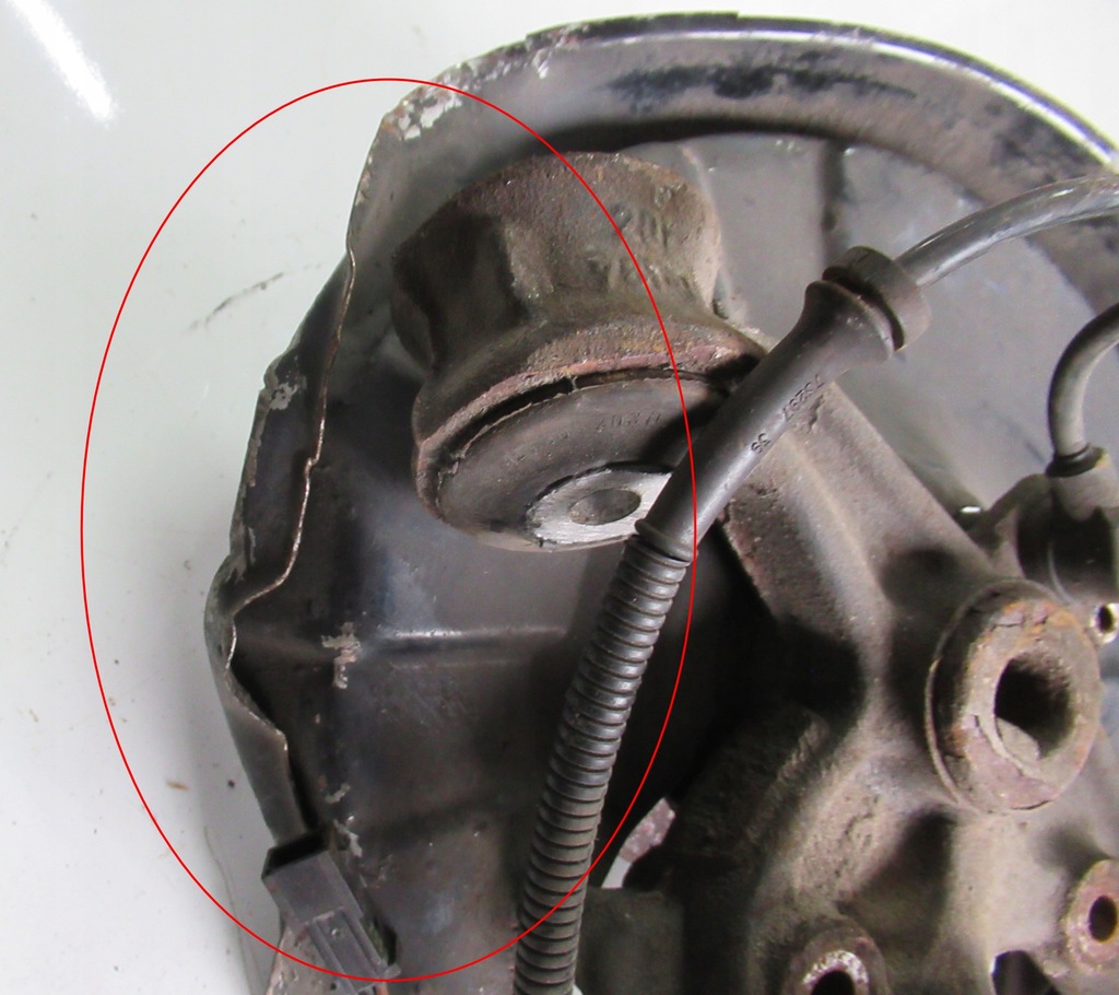 фото №8, Exeo 2.0 tdi поворотный кулак левый задняя задняя