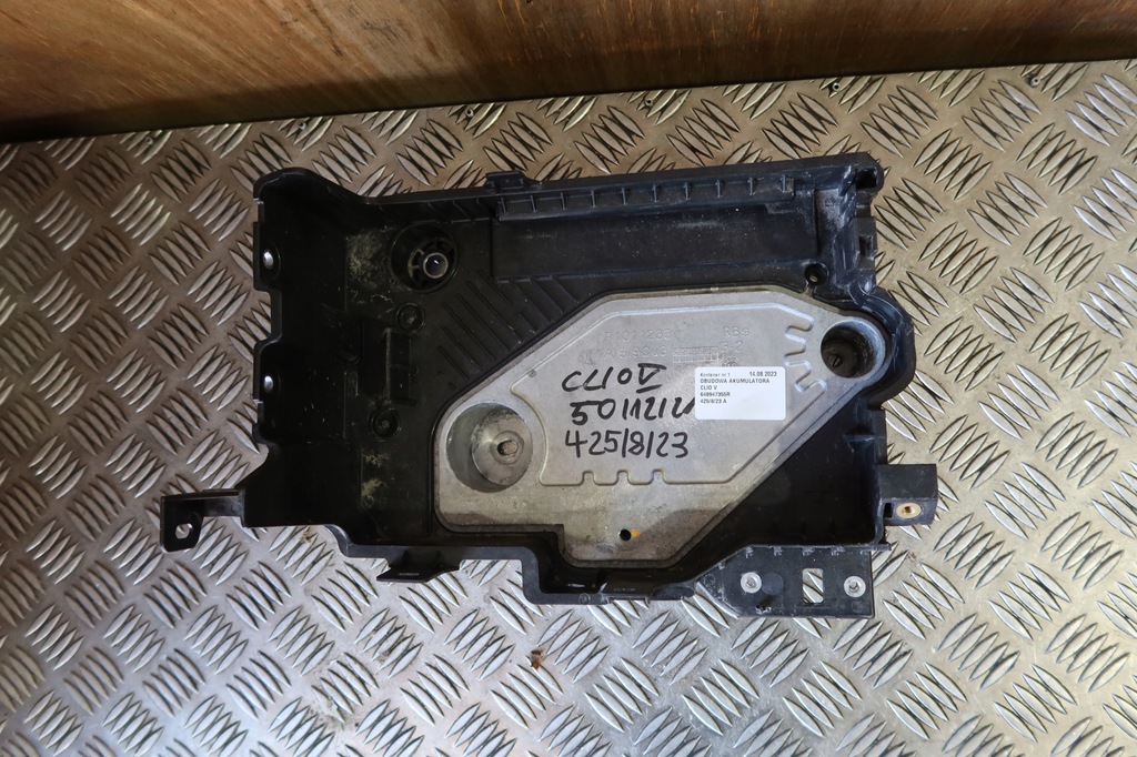 фото №1, Основа акумулятор clio v 648947355r