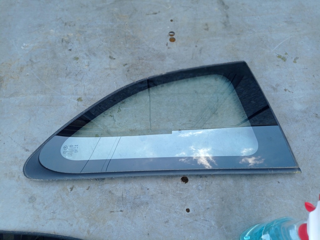 фото №1, Стекло правый задняя kia rio iii 3d