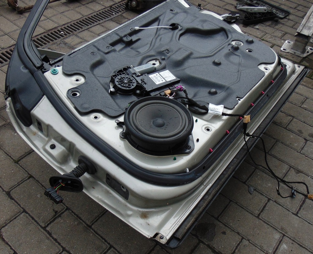 фото №12, Дверь правое перед передние зеркало audi a4 b6 ly1x europa