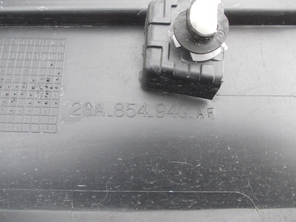 фото №11, Молдинг дверь правый перед vw t-roc 2ga854940af