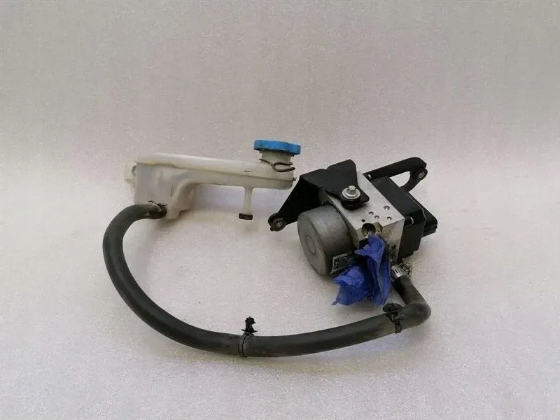 фото №8, Насос вакуумна гальм chevrolet corvette c8 84945091 насос podciśni