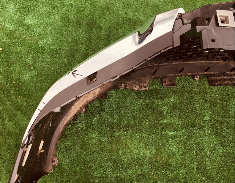 Mazda 3 iv,4 , 2019 rok бампер передній, перед Зі Шроту