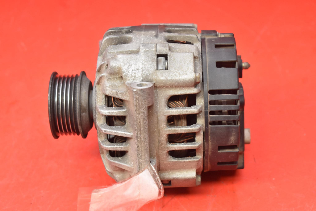 Генератор 8200030635 2542420a renault megane scenic 1 1 2.0 16v 138 km Оригинал