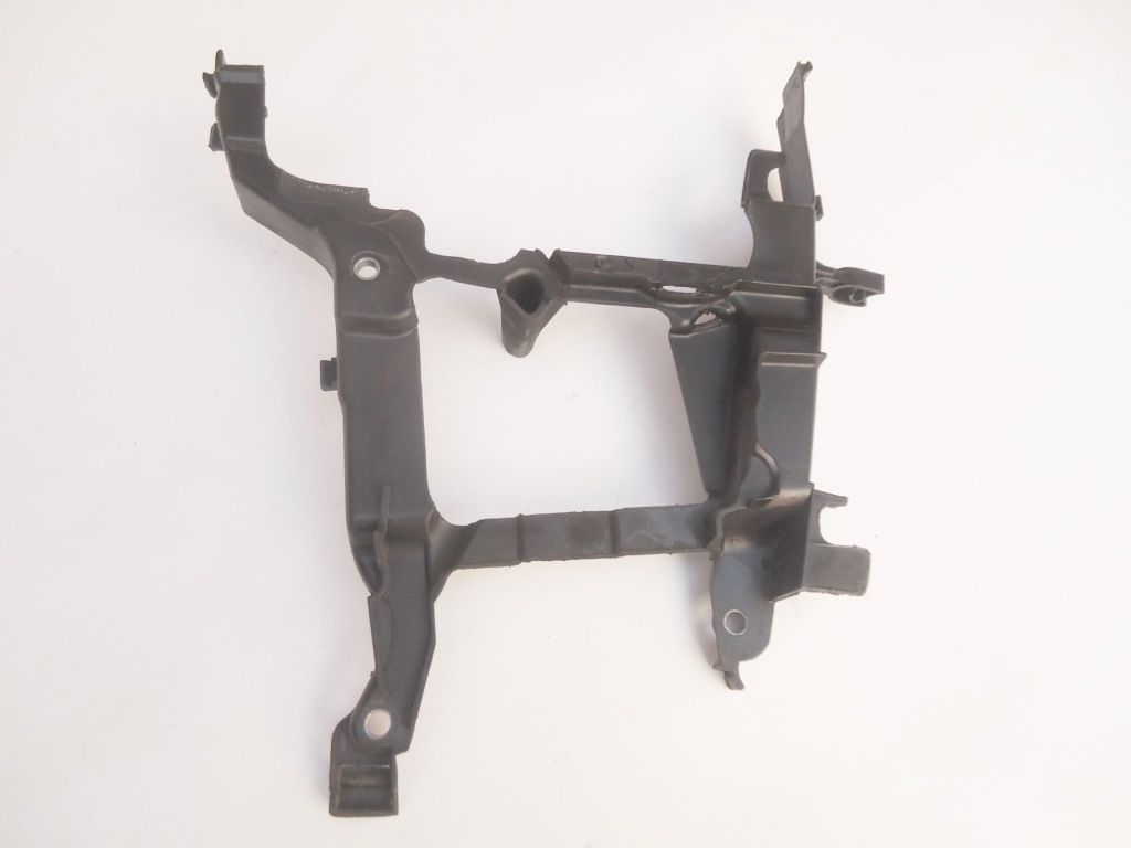 Renault dacia 1,5dci накладка распределительного вала 135613805r Цена