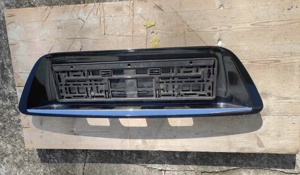 Накладка крышки багажника -mercedes cl w215 европа Цена