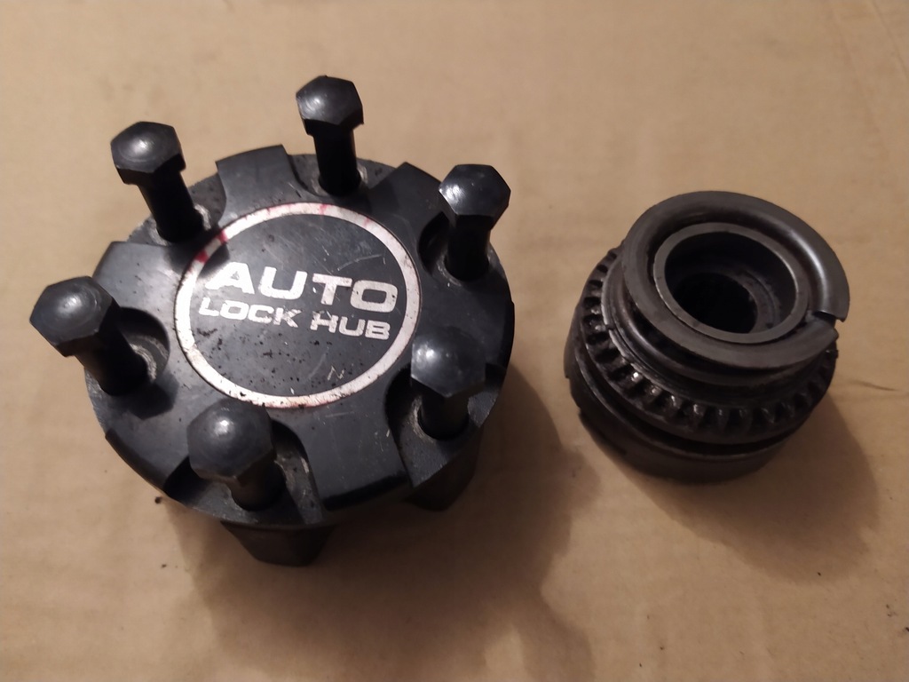 фото №1, Isuzu trooper grzechotka муфта