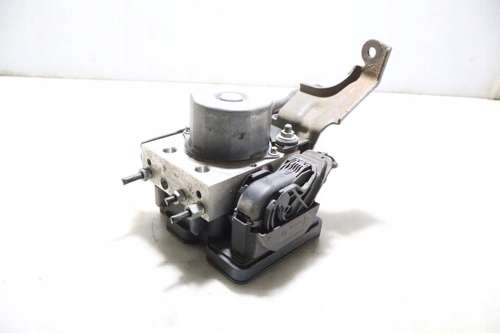 фото №1, Насос abs nissan micra v k14 0.9