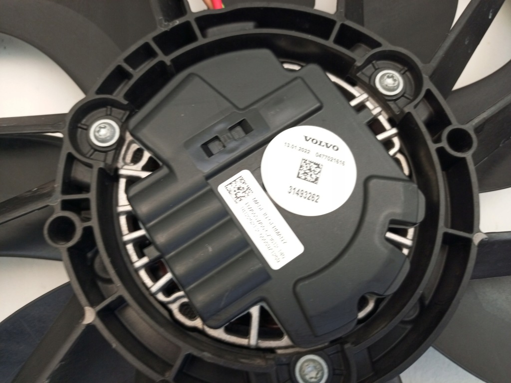 Volvo s60 v60 xc60 xc90 v90 вентилятор радіатора корпус 31493262 Ціна