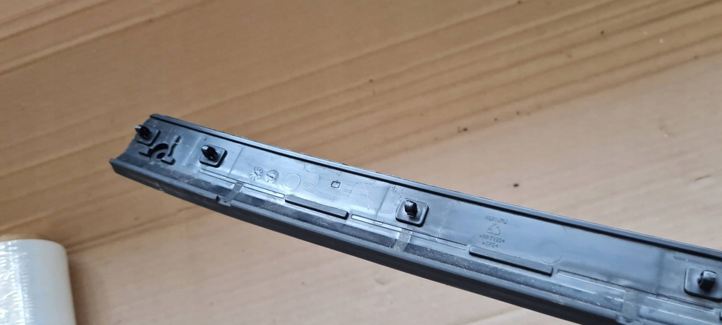 фото №12, S3 8y a3 lift прокладка резиновый элемент капот ограничитель защитный 8y0823126