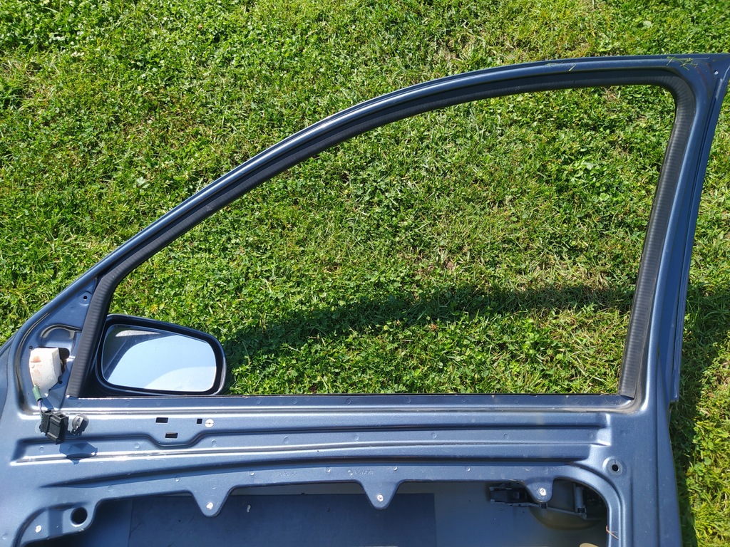 фото №13, Двері правий перед - skoda fabia i