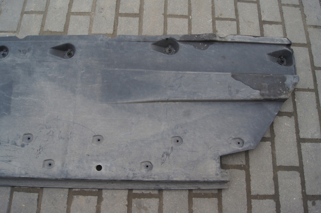 фото №8, Защита подвеска левая audi a3 8p cabrio 8p7825201