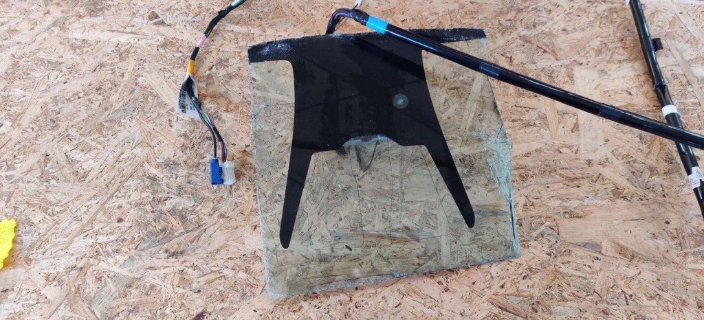 Камера жгут стекло лобовое tesla model y 2024 1599097 1498233 Киев