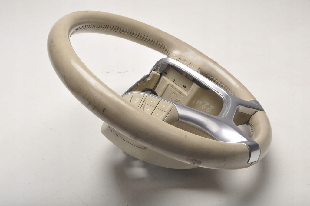 фото №6, Volvo xc70 ii воздуховод кожаный многофункциональный