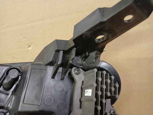 фото №4, Лампа права правий full led renault arkana 21-