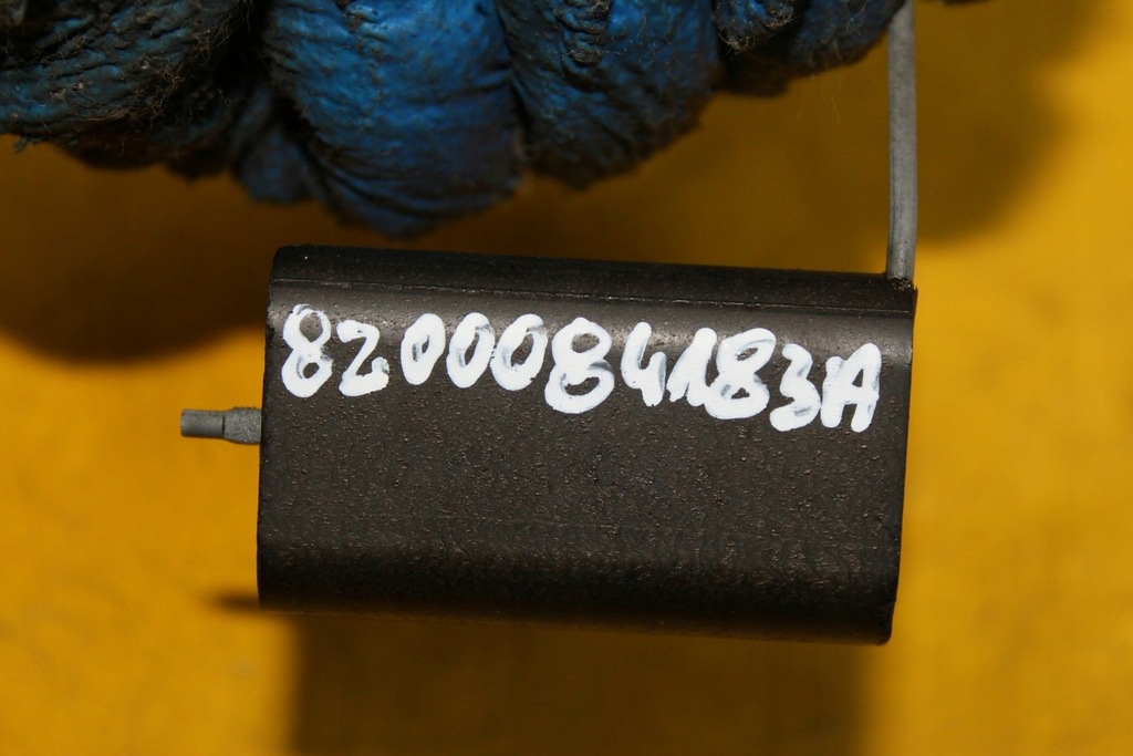 фото №6, Датчик рівня пального vivaro 1.9 dci 8200084183a