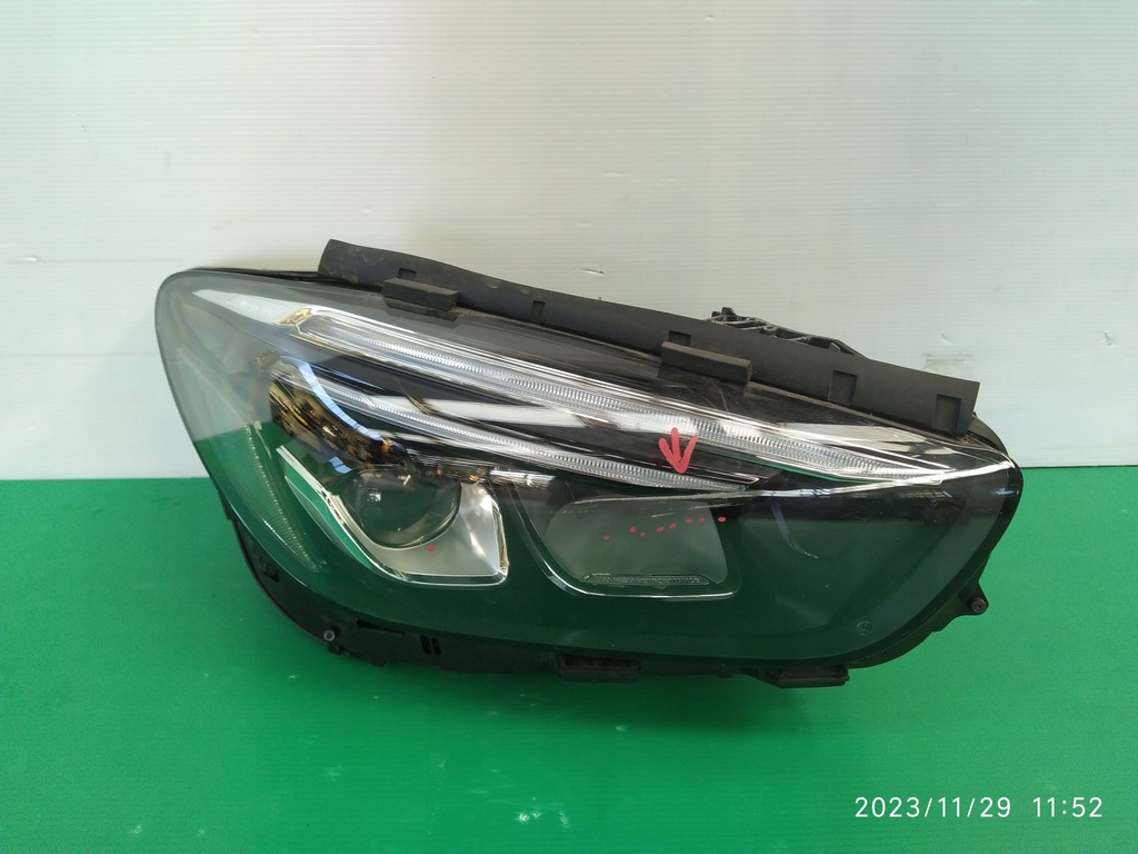 фото №1, Лампа правый перед mercedes b-klasa w247 a2479062603