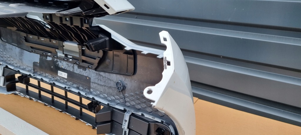 фото №12, Vw id3 id.3 бампер перед оригинал c409