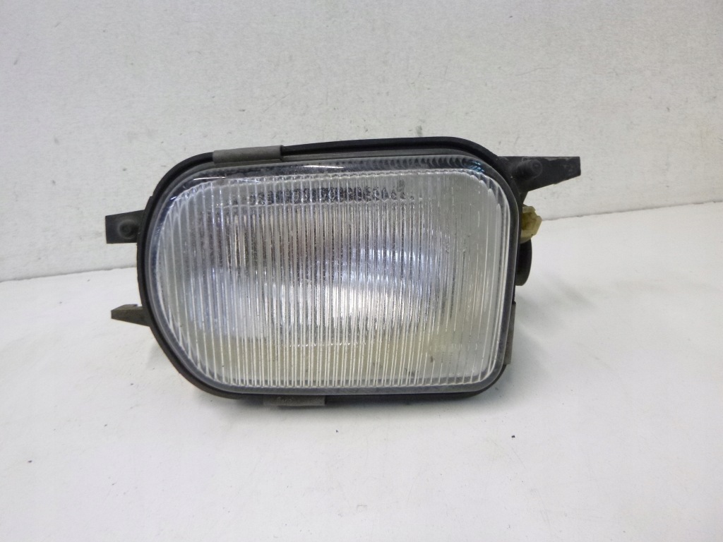 Купить Противотуманная фара правый mercedes w215 cl 01r. hella