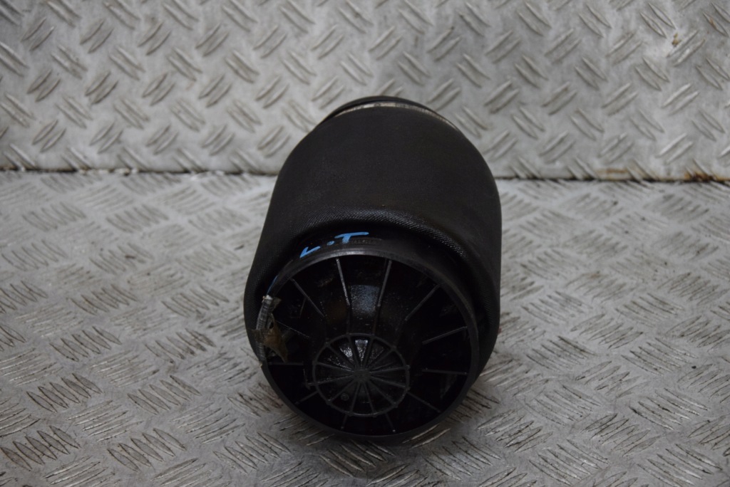 фото №9, Jeep grand cherokee wk2 пневмоподушка задняя подушка подвеска 13r.