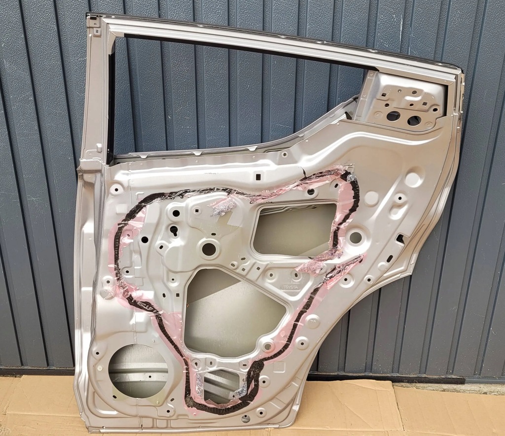 фото №9, Toyota chr c-hr 16- дверь задняя задние правое fv