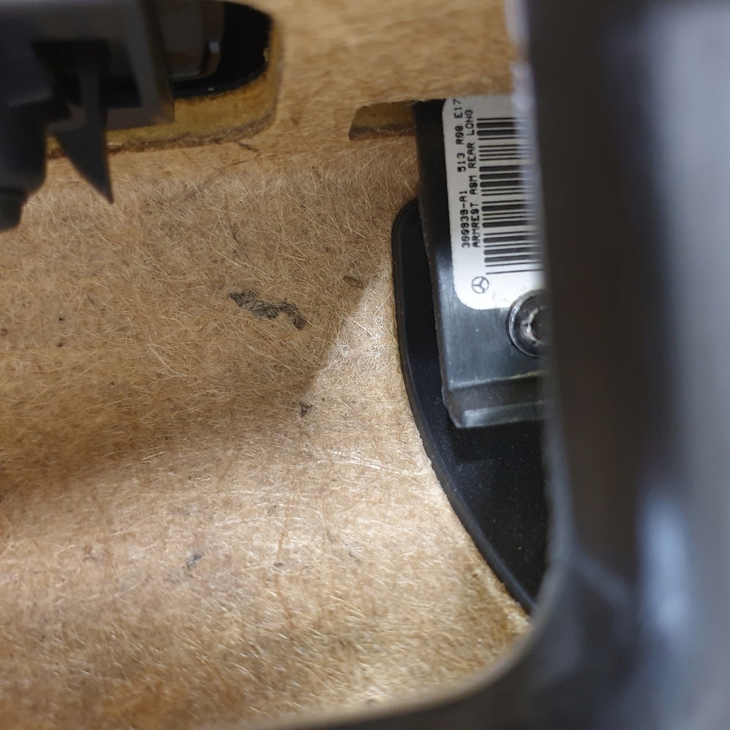 фото №12, Обшивка обивка дверь левый задняя mercedes r w251 long оригинальный номер eu