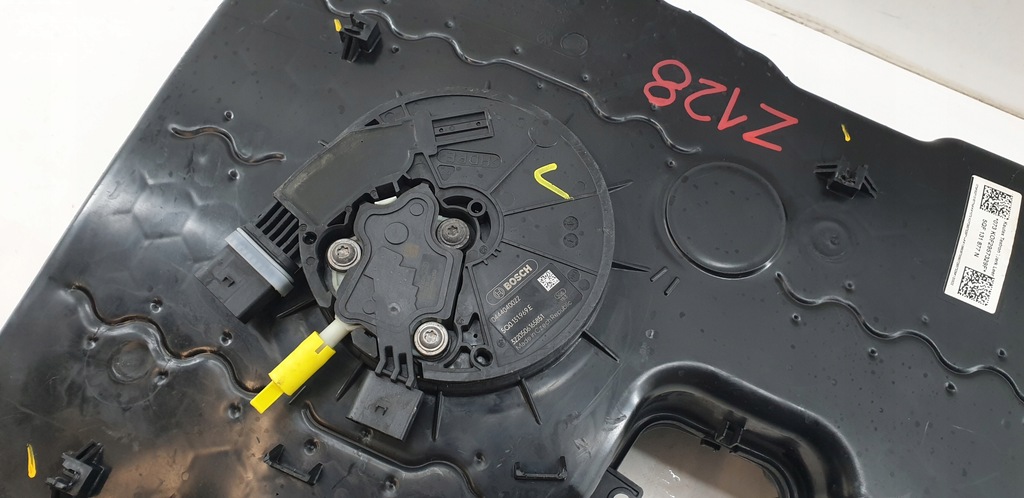 фото №7, Бак насос adblue vw tiguan ii skoda kodiaq 2.0 5qf131877n 5q0131969e