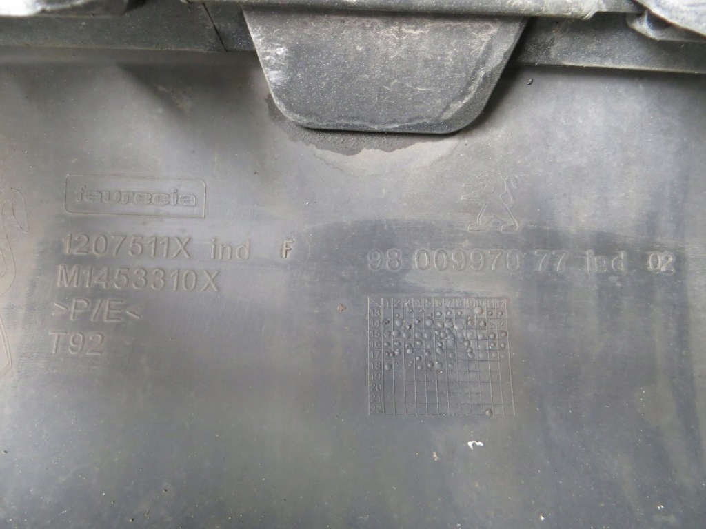 фото №14, Peugeot 308 ii kombi lift бампер задня задній ewpb 17-