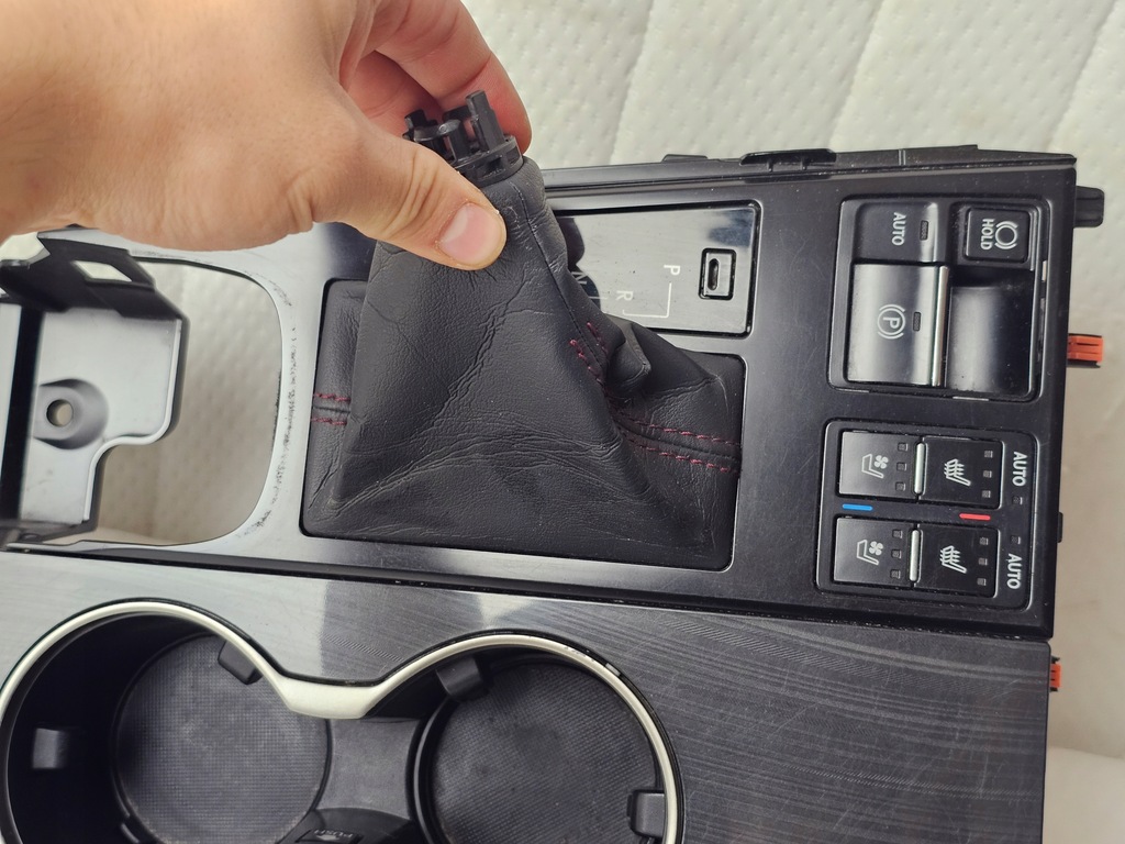 фото №8, Dekor тунель панель передач середній керування перемикач lexus rx iv