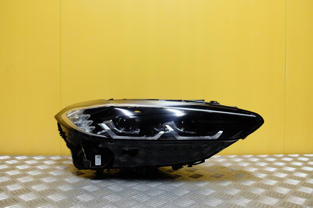 фото №1, Bmw 4 g22 2020- фара лампа full led права usa