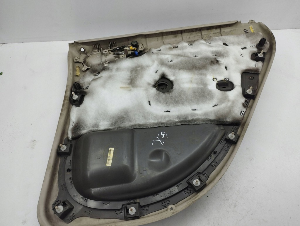 фото №8, Chrysler pt cruiser 2004 левая сторона обшивки / обшивка дверь задних