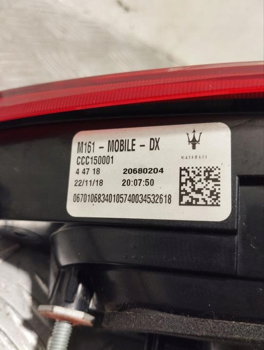 фото №6, Maserati levante 2019 лампы задний крышки багажника 20680204